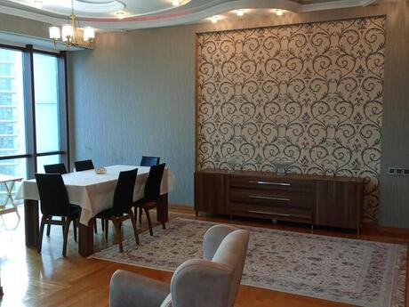 Kirayə 4 otaqlı mənzil, 210 m², 28 May: 2 450 ₼/ay 4