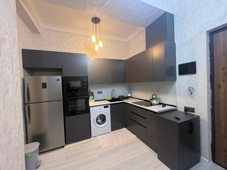 3 otaqlı mənzil, 90 m², 28 May: 450 000 ₼ 3