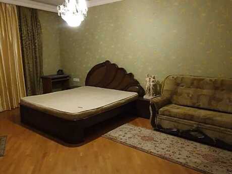 3-room apartment for rent, 90 m², Elmlər Akademiyası: 850 ₼/mo 3