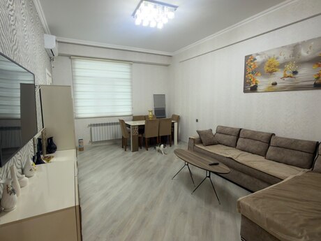 Продаётся 3-комнатная квартира в новостройке, Yeni Günəşli, 70 м², 180 000 AZN, фото 2 / 12