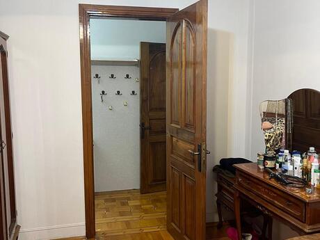 Аренда: 2-комнатная квартира, 55 м², Nəriman Nərimanov: 700 ₼/мес 3