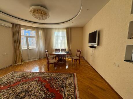 Kirayə 3 otaqlı mənzil, 140 m², Nəsimi: 1 100 ₼/ay 2