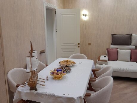Kirayə 2 otaqlı mənzil, 90 m², Nəriman Nərimanov: 1 300 ₼/ay 5