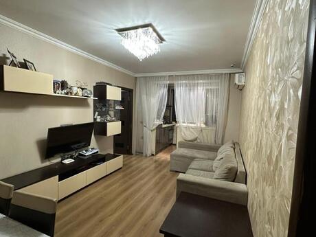 Elan №6455849 - Bakı, İnşaatçılar m., 3 otaqlı, 45 m², 5/5 mərtəbə