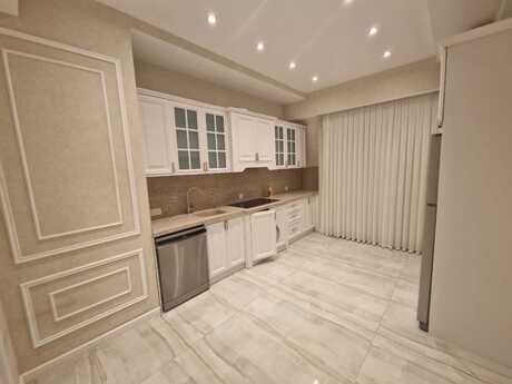 5-room apartment for rent, 200 m², Ağ şəhər: 3 500 ₼/mo 3