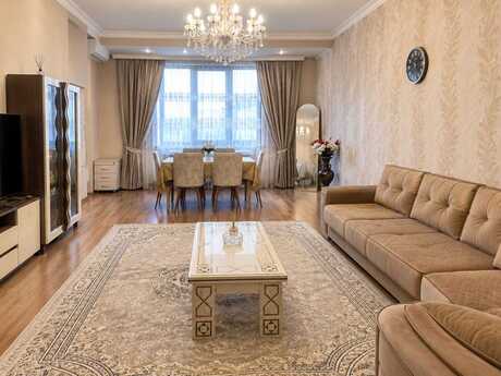 Elan №6455842 - Bakı, Nəriman Nərimanov m., 2 otaqlı, 100 m², 7/16 mərtəbə