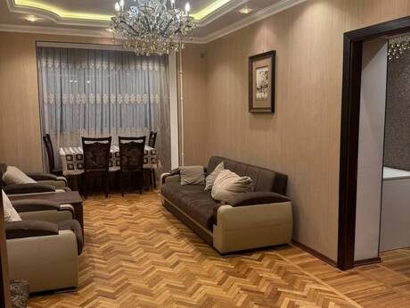 Elan №6455881 - Bakı, Elmlər Akademiyası m., 3 otaqlı, 90 m², 3/5 mərtəbə
