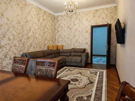 Объявление №6455873 - Баку, м. 28 мая, 3-комн., 100 м², 6/12 этаж