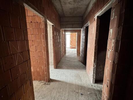3-room apartment, 148 m², Azadlıq Prospekti: 320 000 ₼ 3