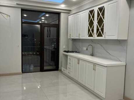 2 rooms · 61 m² · floor 14/15, West Town
