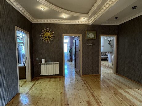 4-room apartment, 149 m², Main MTK: 300 000 ₼ 2