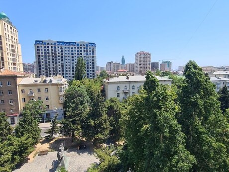 3 otaqlı mənzil, 65 m², Nəriman Nərimanov: 235 000 ₼ 2