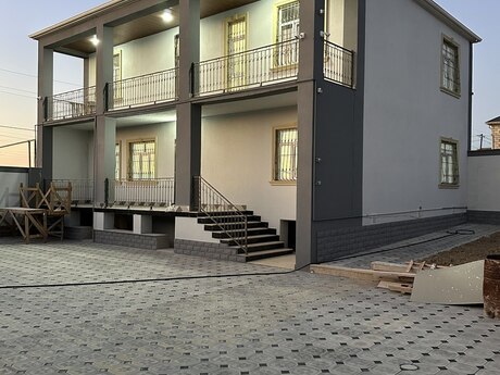 6 otaqlı həyət evi, 195 m², Savalan: 190 000 ₼ 2