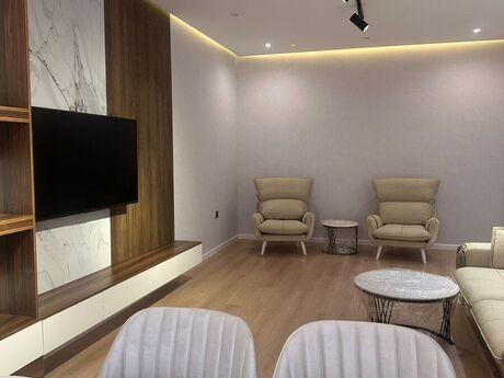 Kirayə 2 otaqlı mənzil, 102 m², Grand Hayat: 1 500 ₼/ay 3