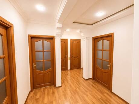 3 otaqlı mənzil, 80 m², Bakıxanov: 186 000 ₼ 4
