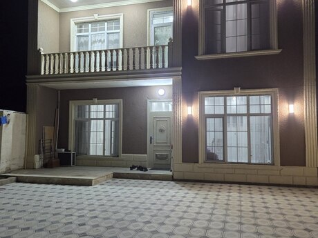 4 otaqlı həyət evi, 200 m², Binə: 162 000 ₼ 2