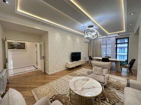 Kirayə 3 otaqlı mənzil, 148 m², Grand Hayat: 1 800 ₼/ay 3