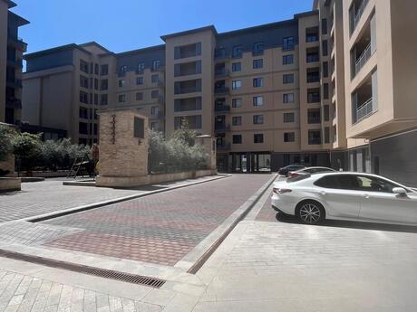 4-room apartment, 202 m², Ağ şəhər: 970 000 ₼ 2
