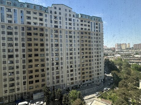2-комн. · 52 m² · 13/18 этаж, Memar Əcəmi