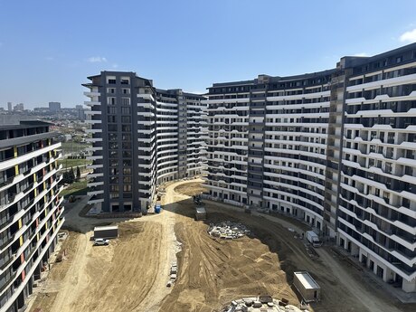 2 rooms · 72,2 m² · floor 11/14, Greenville Residence