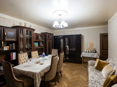 Elan №6456452 - Bakı, Memar Əcəmi m., 3 otaqlı, 70 m², 4/9 mərtəbə