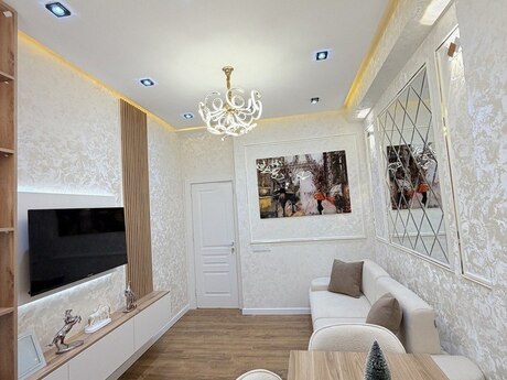 2 otaqlı mənzil, 43 m², Qara Qarayev: 162 010 ₼ 2
