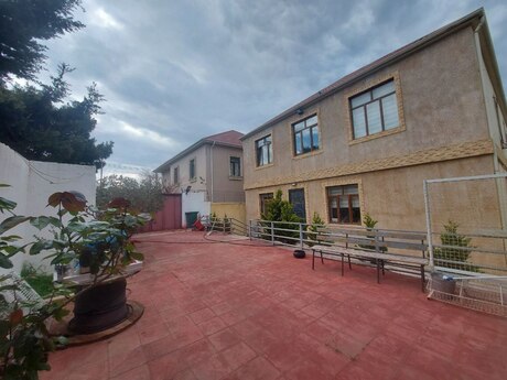 8 otaqlı həyət evi, 340 m², Badamdar: 750 000 ₼ 2