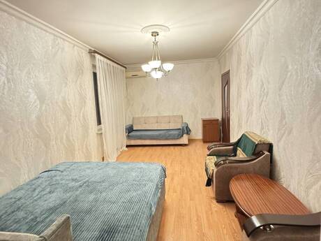 Kirayə 1 otaqlı mənzil, 45 m², Nəriman Nərimanov: 650 ₼/ay 2