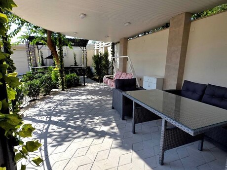 10 otaqlı həyət evi, 528 m², Novxanı: 410 000 ₼ 5