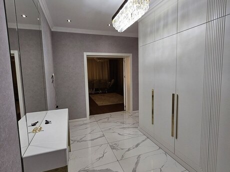 Kirayə 3 otaqlı mənzil, 150 m², 8 Noyabr: 1 800 ₼/ay 5