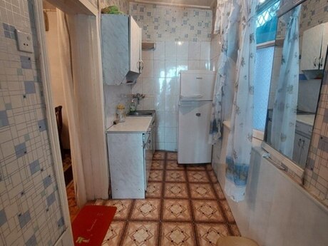 2-room apartment for rent, 45 m², 8 Noyabr: 400 ₼/mo 3