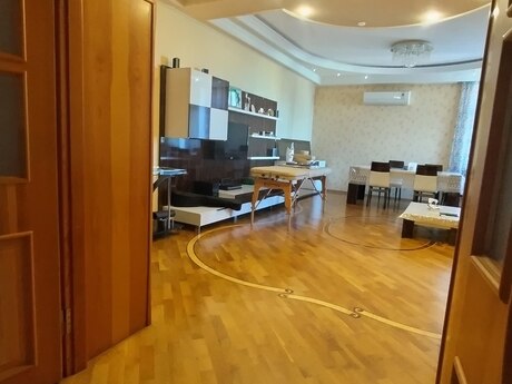 5-room apartment, 187 m², Elmlər Akademiyası: 505 000 ₼ 5