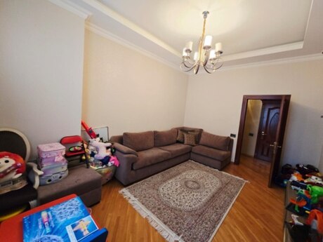 4 otaqlı mənzil, 178 m², Gənclik: 485 000 ₼ 3