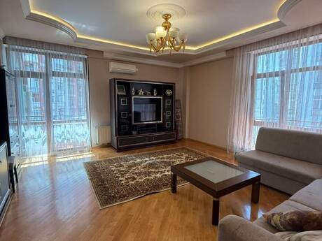 Elan №6456748 - Bakı, Nəriman Nərimanov m., 3 otaqlı, 126 m², 7/20 mərtəbə