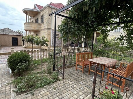 4 Qaradağ