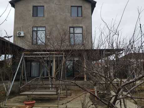 6 otaqlı həyət evi, 300 m², Pirşağı: 195 000 ₼ 2