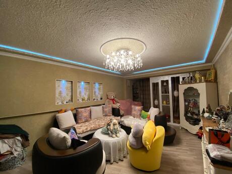 3 otaq · 90 m² · 5/10 mərtəbə, Elmlər Akademiyası