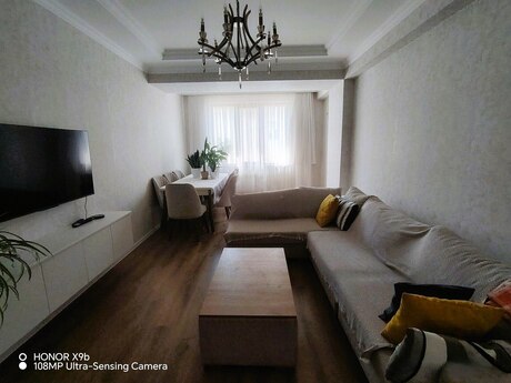 3-комнатная квартира, 131 м², Yeni Günəşli: 110 000 ₼ 2