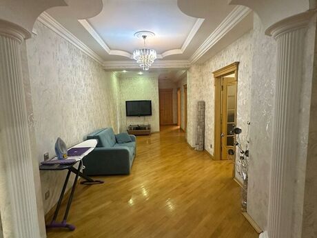 Объявление №6456908 - Баку, м. Нефтчиляр, 3-комн., 150 м², 5/12 этаж