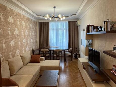 Elan №6456871 - Bakı, İnşaatçılar m., 3 otaqlı, 83 m², 14/18 mərtəbə