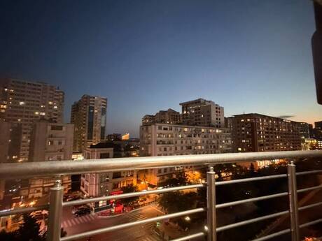 Kirayə 4 otaqlı mənzil, 195 m², Şah İsmayıl Xətai: 2 200 ₼/ay 5