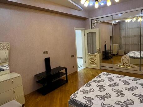 Kirayə 3 otaqlı mənzil, 155 m², Elmlər Akademiyası: 1 700 ₼/ay 4