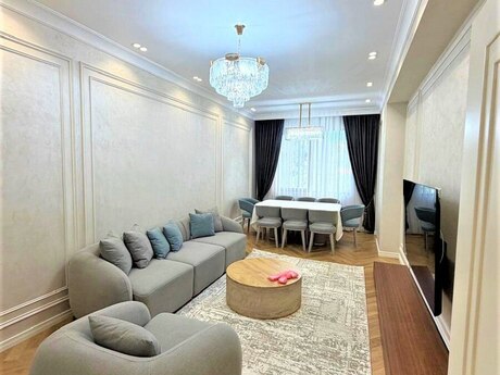 Elan №6456952 - Bakı, Nizami m., 4 otaqlı, 180 m², 5/20 mərtəbə