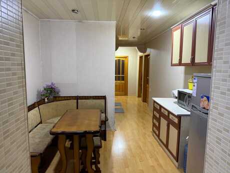 Kirayə 3 otaqlı mənzil, 80 m², Neftçilər: 650 ₼/ay 2