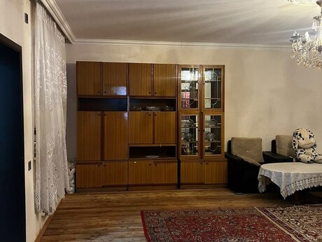 Elan №6456995 - Bakı, Bilgəh q., 5 otaqlı, 200 m²