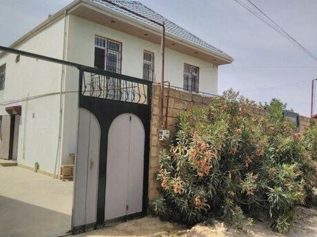 6 otaqlı həyət evi, 200 m², Sulutəpə: 117 000 ₼ 2