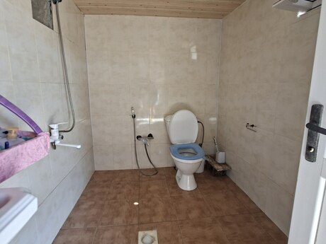 3 otaqlı həyət evi, 100 m², Buzovna: 120 000 ₼ 3