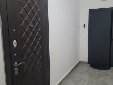 Elan №6457216 - Bakı, Qara Qarayev m., 2 otaqlı, 75 m², 2/17 mərtəbə