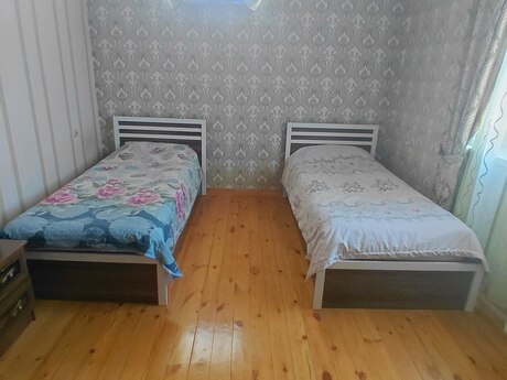 4 otaqlı həyət evi, 140 m², Binə: 165 000 ₼ 5