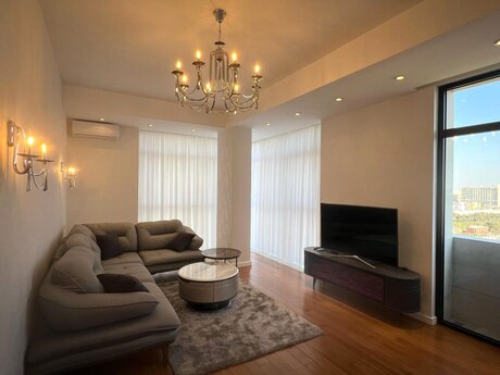Elan №6457120 - Bakı, Gənclik m., 2 otaqlı, 78 m², 6/14 mərtəbə